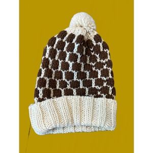 Maria Paola Calugi Knit Beanie Ski Pom Pom Giraffe Brown and Cream Made in Italy
